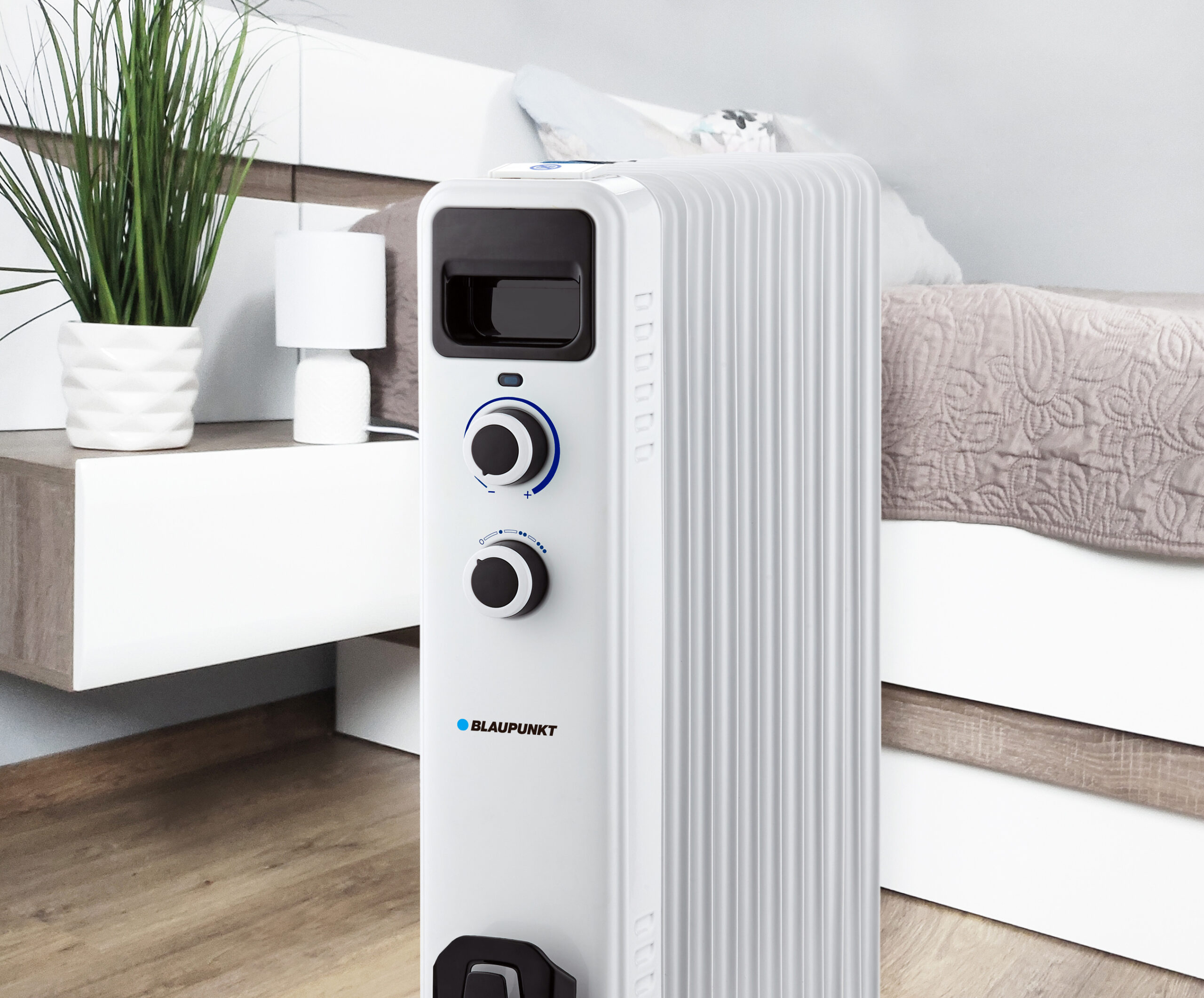 Heating - Electric heater - Oil-filled radiator - 2500 watts (HOR501) |  Caliber
